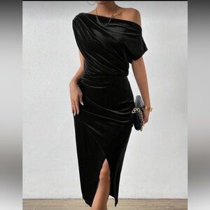 Elegant Black Velvet Off-Shoulder Dress